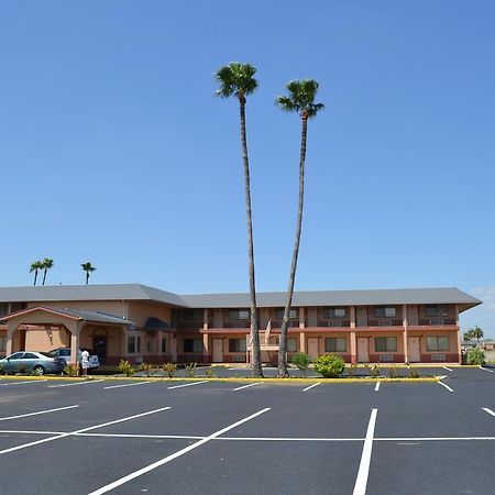 Deluxe Inn And Suites Weslaco Dış mekan fotoğraf