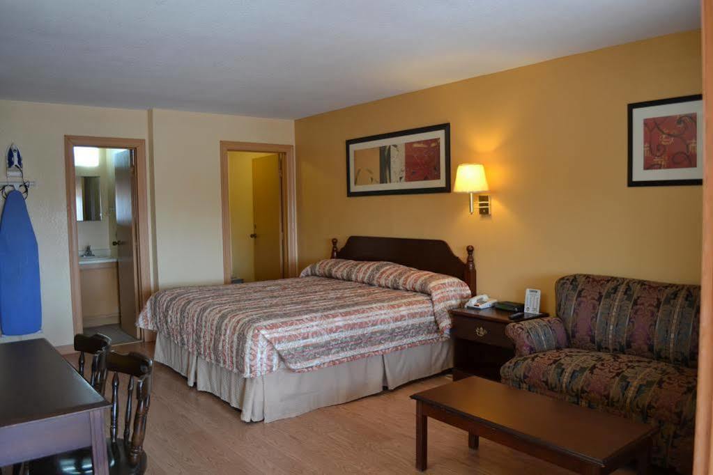 Deluxe Inn And Suites Weslaco Dış mekan fotoğraf