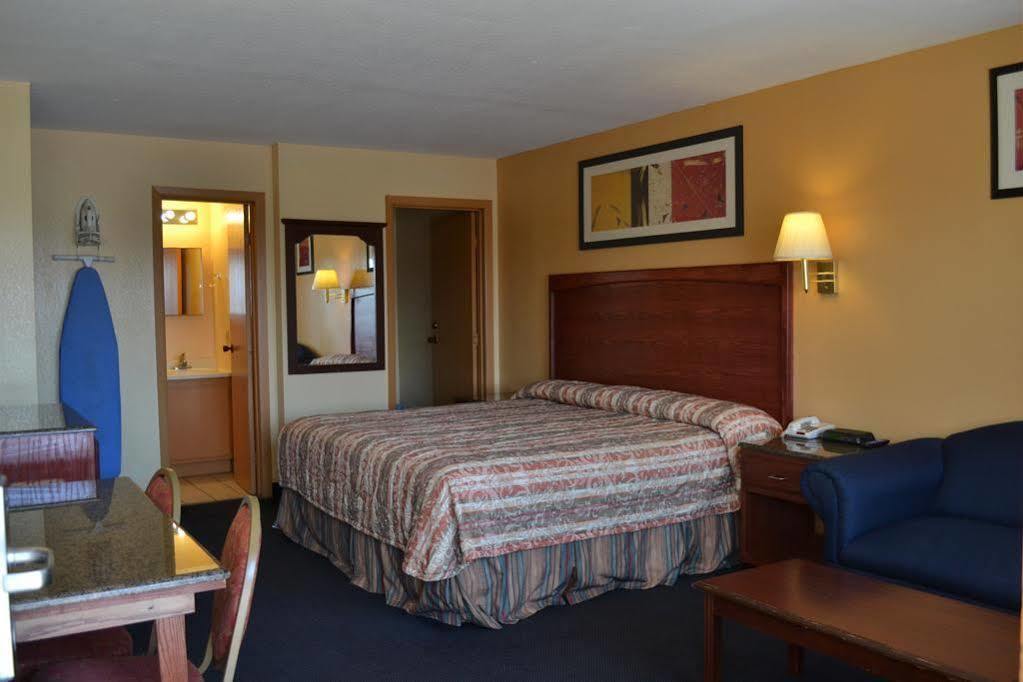 Deluxe Inn And Suites Weslaco Dış mekan fotoğraf